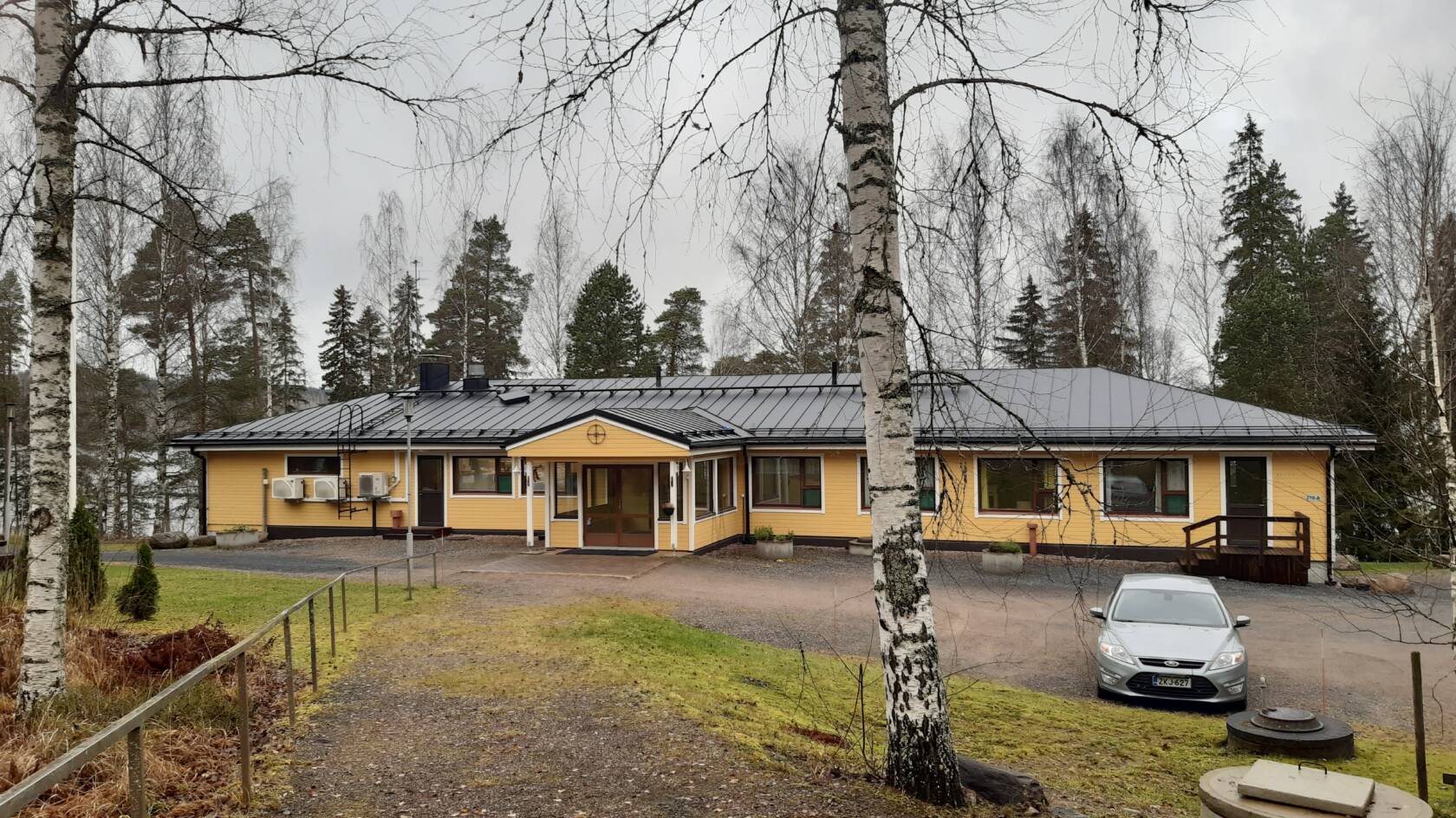 Kesijärven leirikeskuksen päärakennus