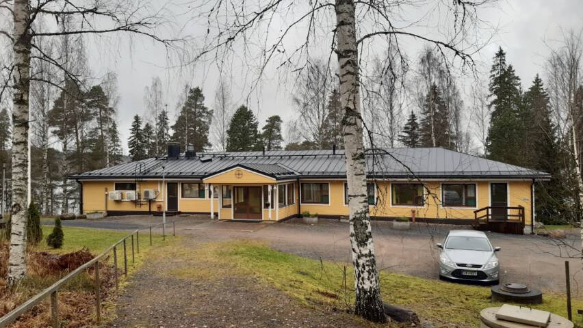 Kesijärven leirikeskuksen päärakennus
