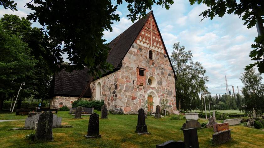 Vanajan keskiaikainen kivikirkko.