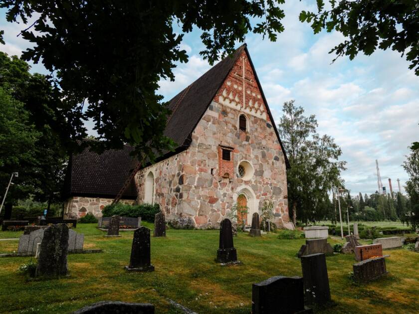 Vanajan keskiaikainen kivikirkko.