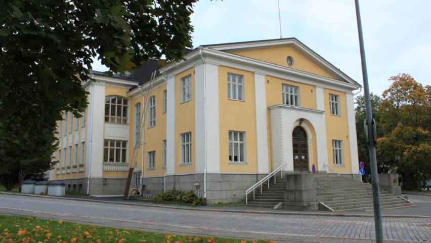 Vapaaehtoiskeskus Pysäkki ulkoa.