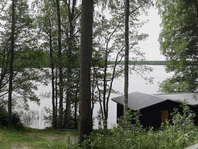 Loimalahden ranta ja sauna
